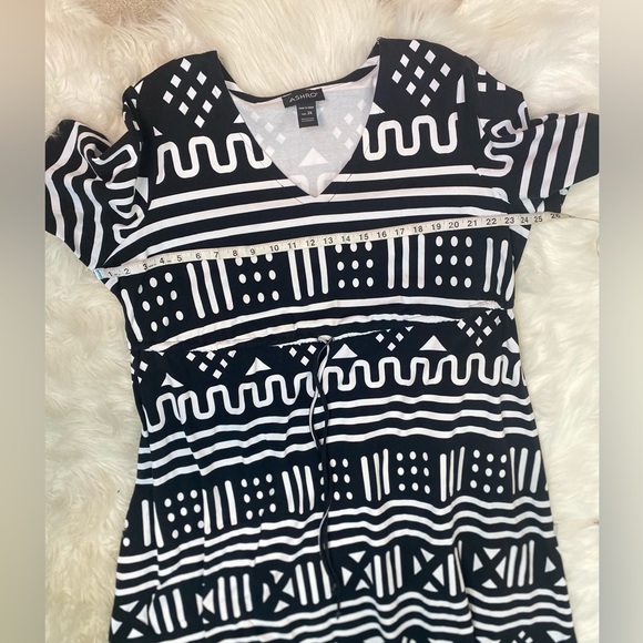 #379 ASHRO Tribal Dress size 2X NWOT - Picture 6 of 8